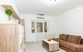 Apartament 1 Mai - Sara